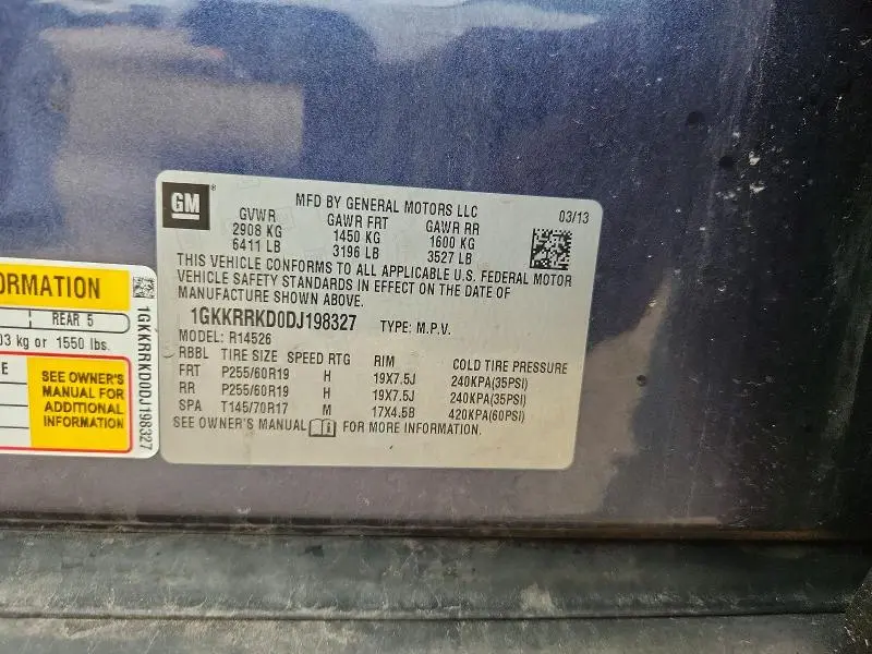 2013 GMC ACADIA SLT-1  