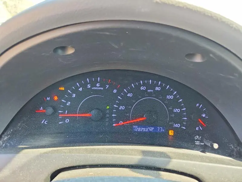 2011 TOYOTA CAMRY LE  