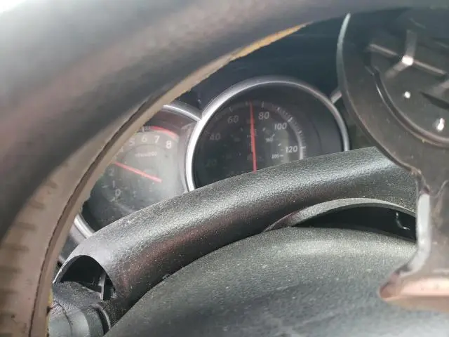 2012 NISSAN VERSA S  
