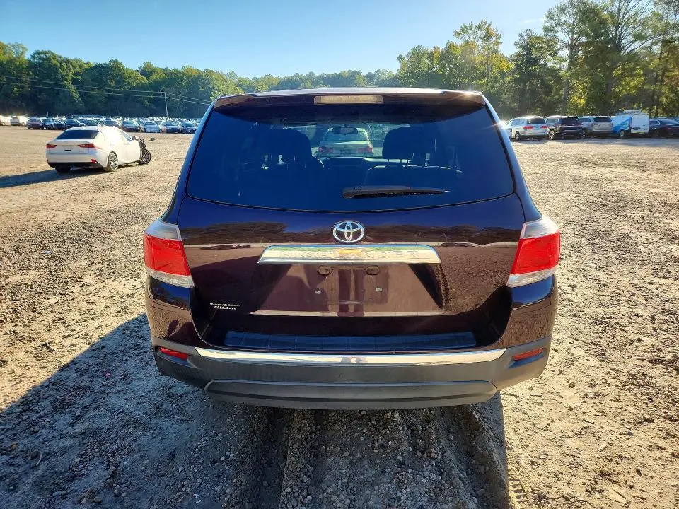 2013 TOYOTA HIGHLANDER BASE  