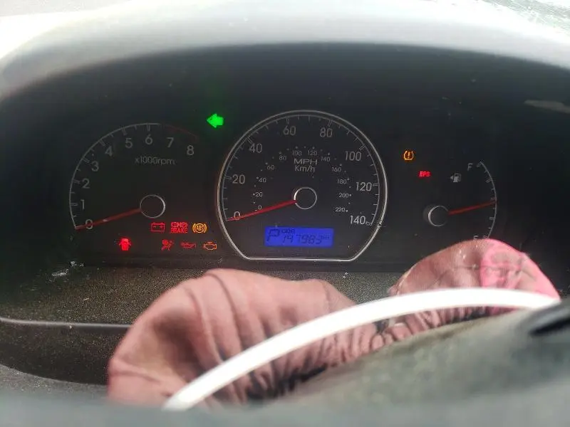 2010 HYUNDAI ELANTRA GLS  