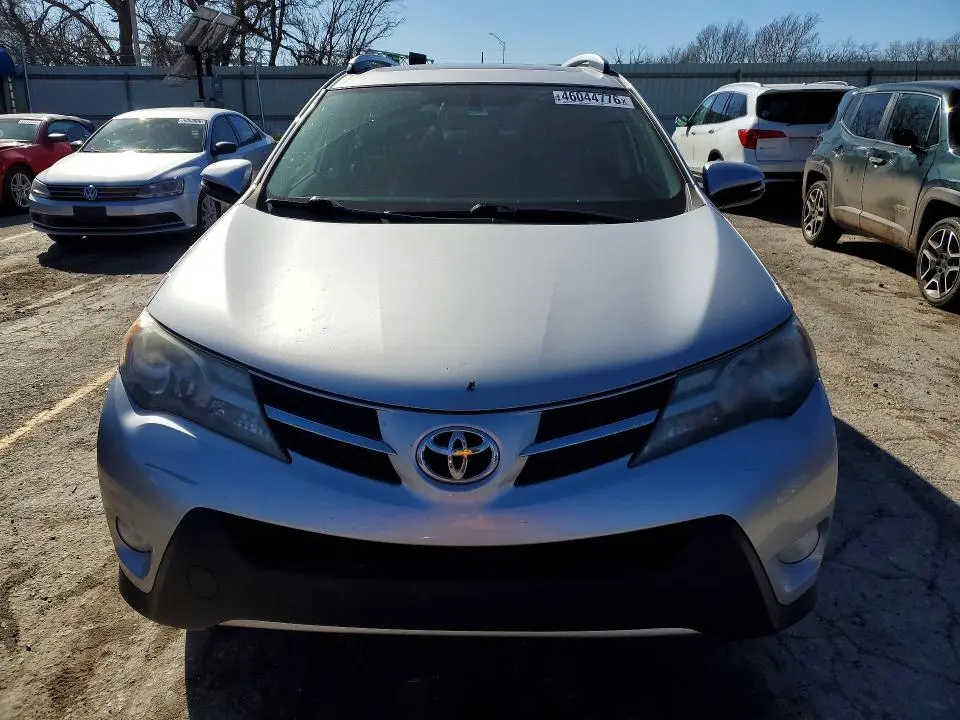 2013 TOYOTA RAV4 XLE  