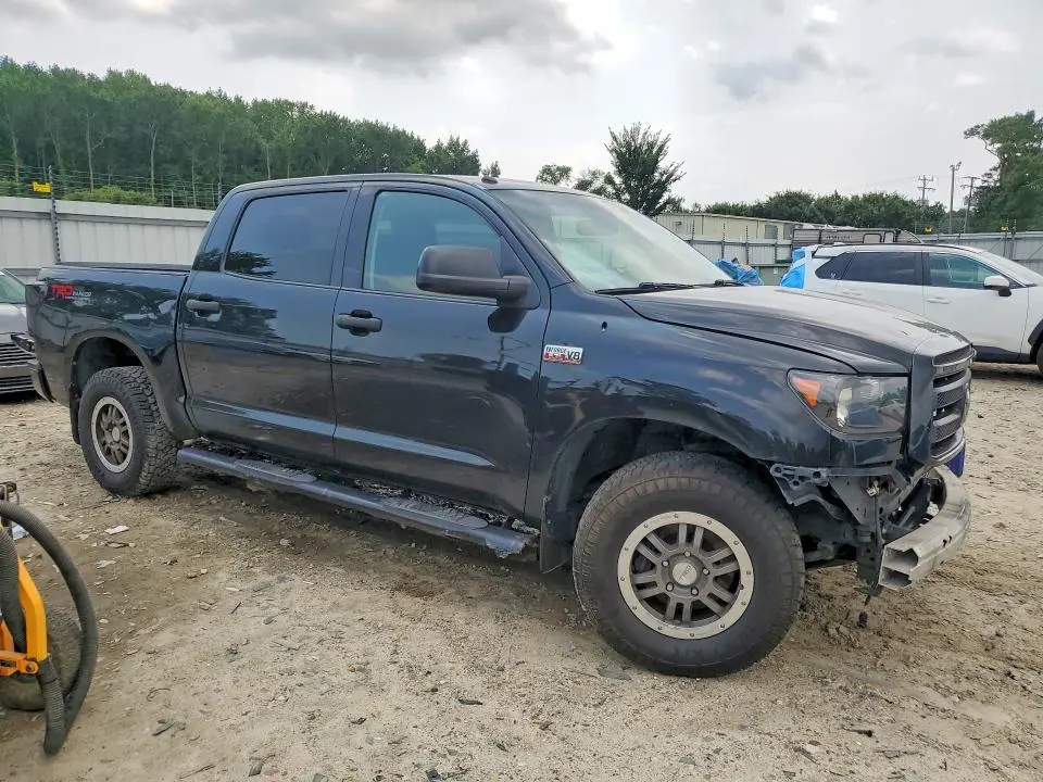 2012 TOYOTA TUNDRA CREWMAX SR5  