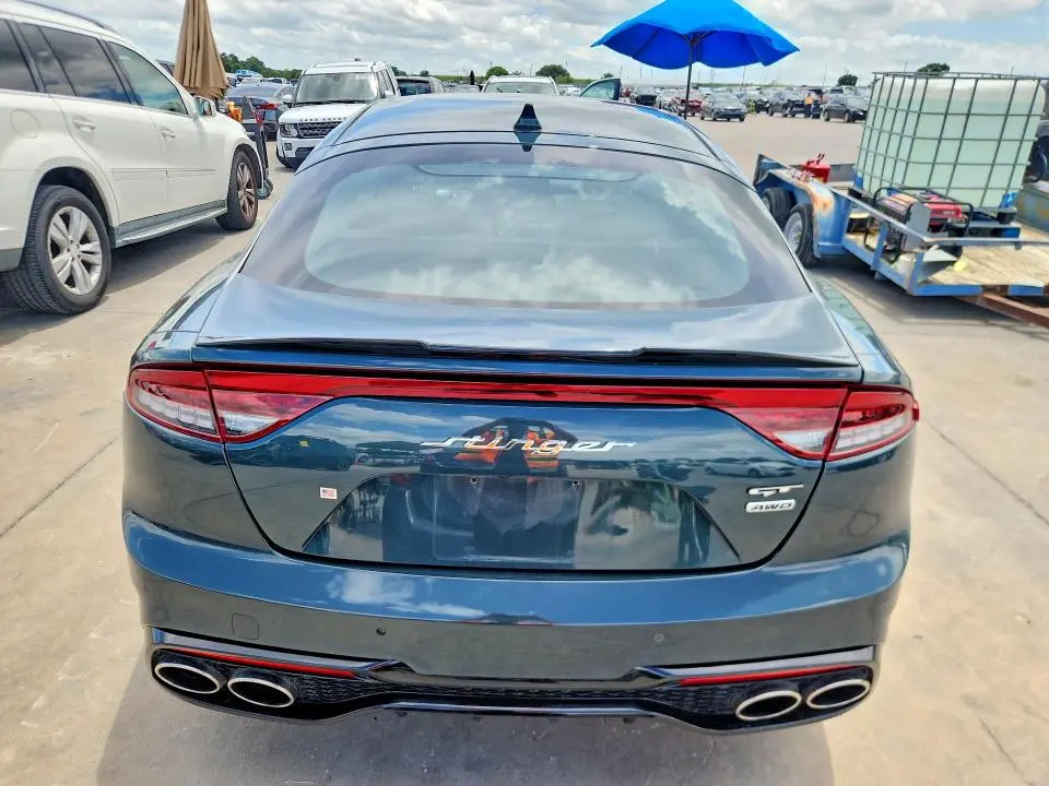 2022 KIA STINGER GT1  