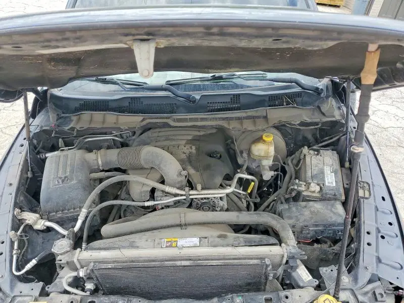 2016 RAM 1500 ST  