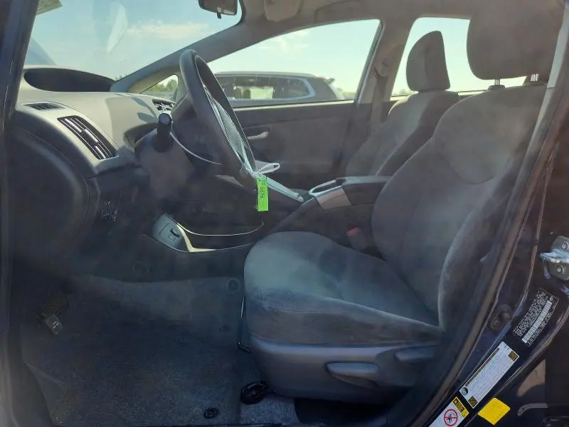 2015 TOYOTA PRIUS THREE  