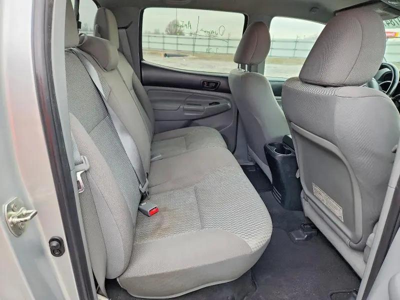 2013 TOYOTA TACOMA PRERUNNER V6  