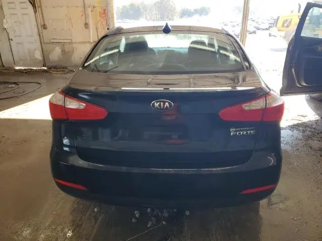 2016 KIA FORTE LX  