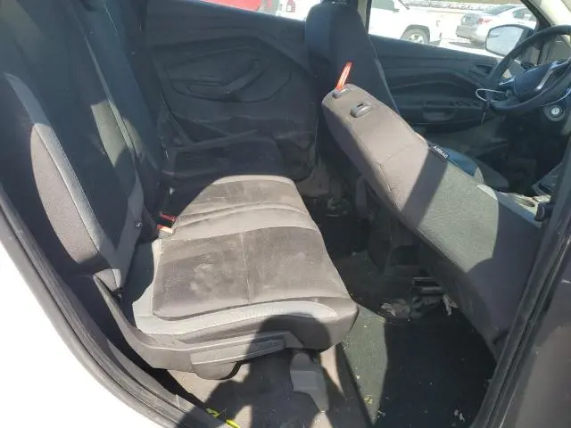 2016 FORD ESCAPE S  
