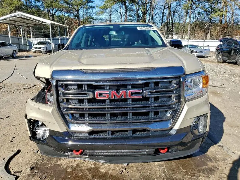 2021 GMC CANYON AT4  