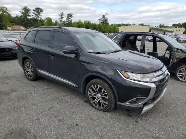 2016 MITSUBISHI OUTLANDER SE  