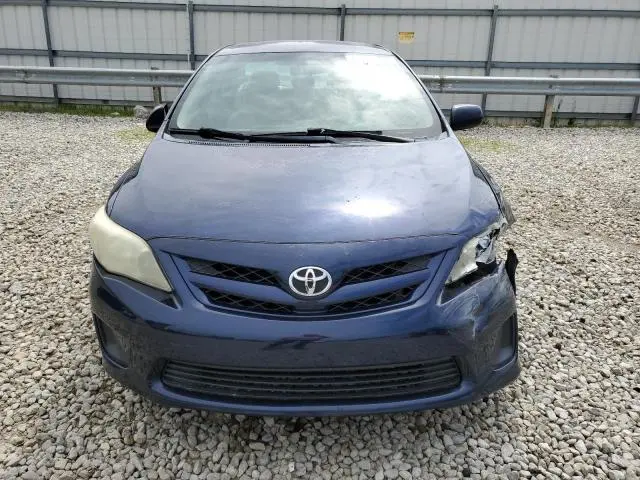 2013 TOYOTA COROLLA BASE  
