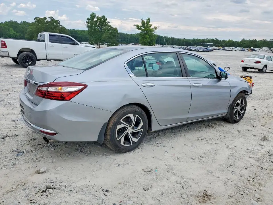 2017 HONDA ACCORD LX  