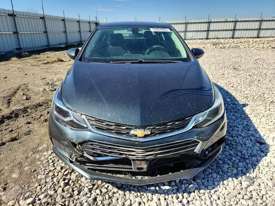 2017 CHEVROLET CRUZE LT  