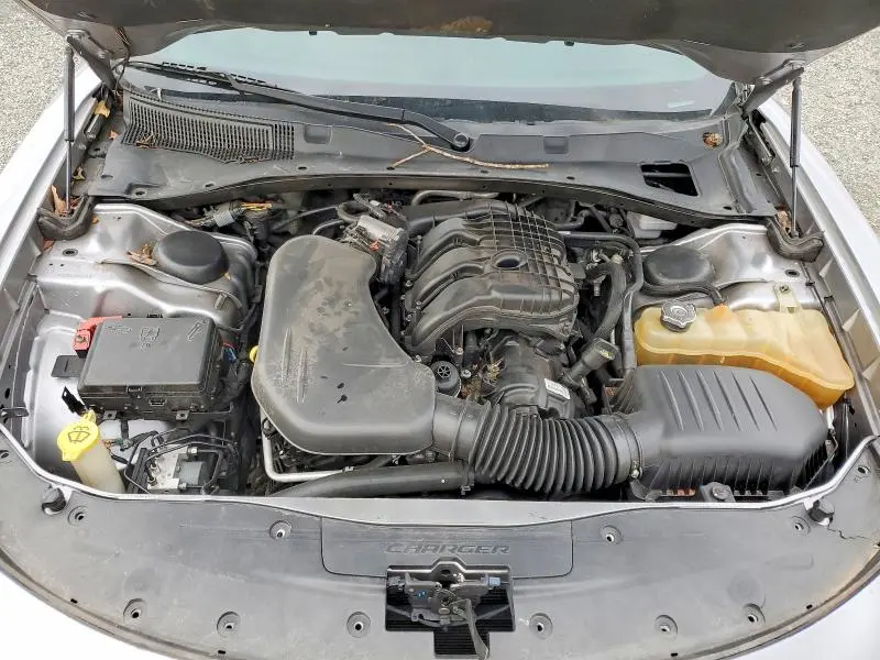 2015 DODGE CHARGER SE  