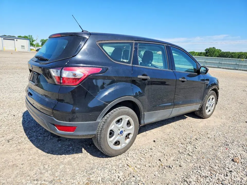 2018 FORD ESCAPE S  