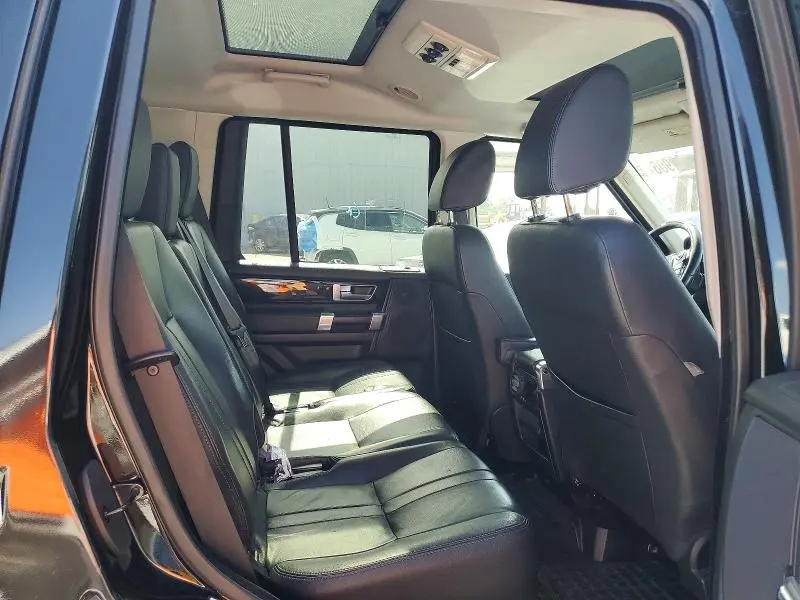 2015 LAND ROVER LR4 HSE  