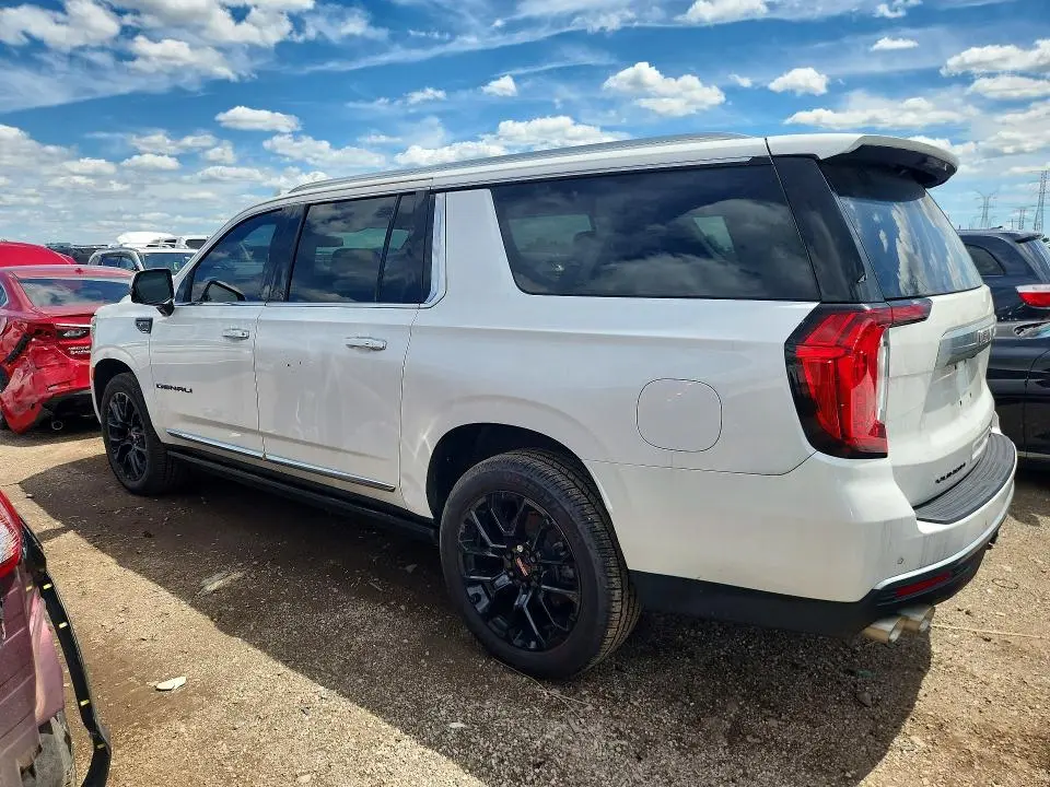 2022 GMC YUKON XL DENALI  