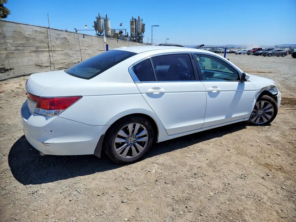 2011 HONDA ACCORD EXL  