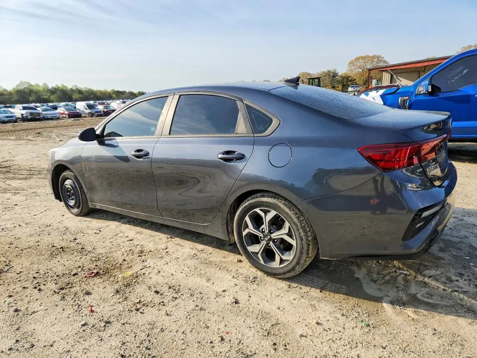 2021 KIA FORTE LXS  