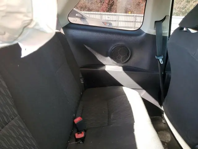 2014 TOYOTA YARIS   