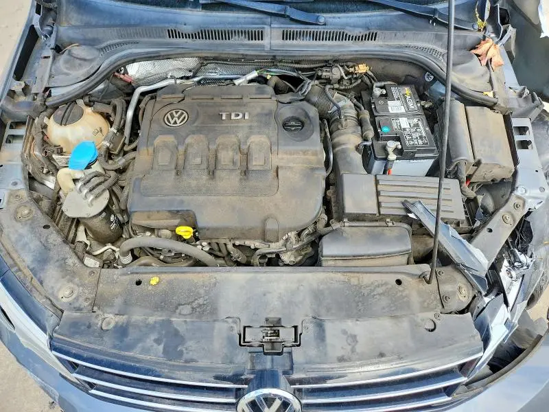 2015 VOLKSWAGEN JETTA TDI  