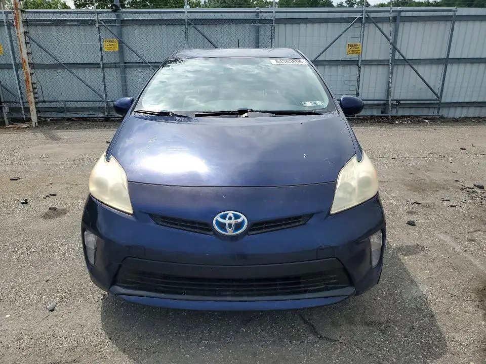 2012 TOYOTA PRIUS TWO  