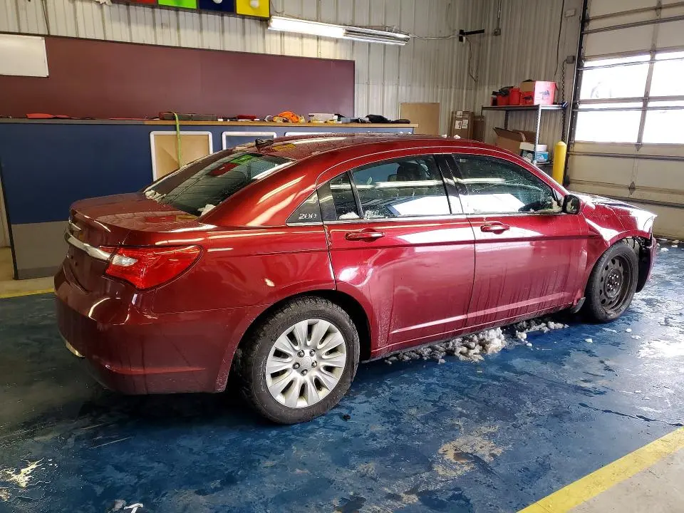 2012 CHRYSLER 200 LX  