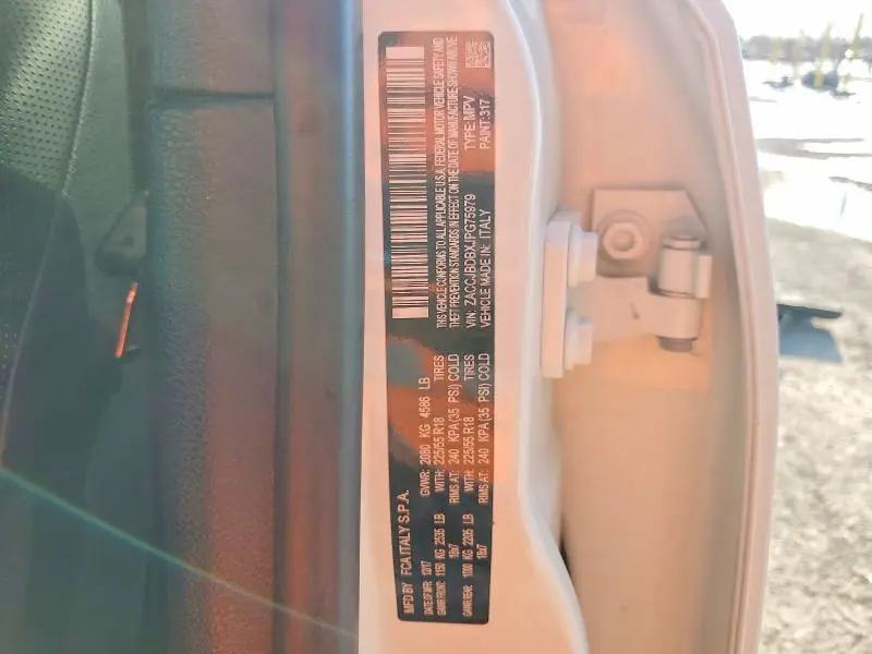 2018 JEEP RENEGADE LIMITED  