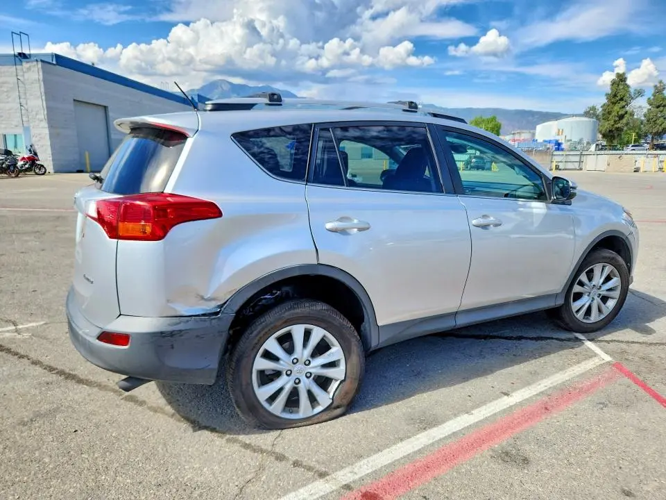 2015 TOYOTA RAV4 LIMITED  