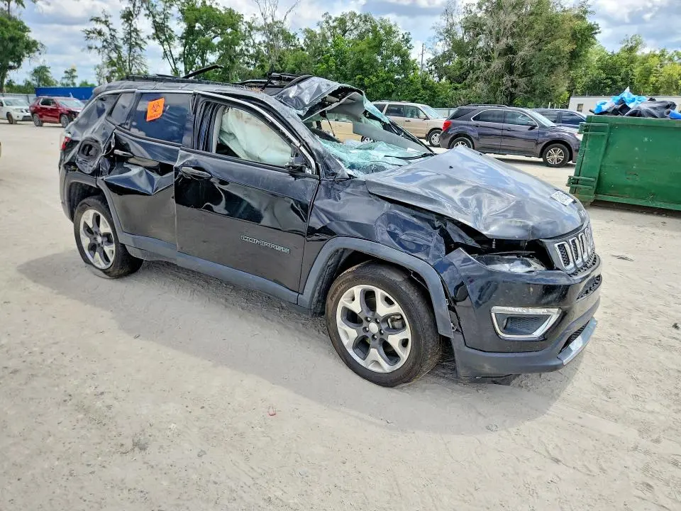 2018 JEEP COMPASS   