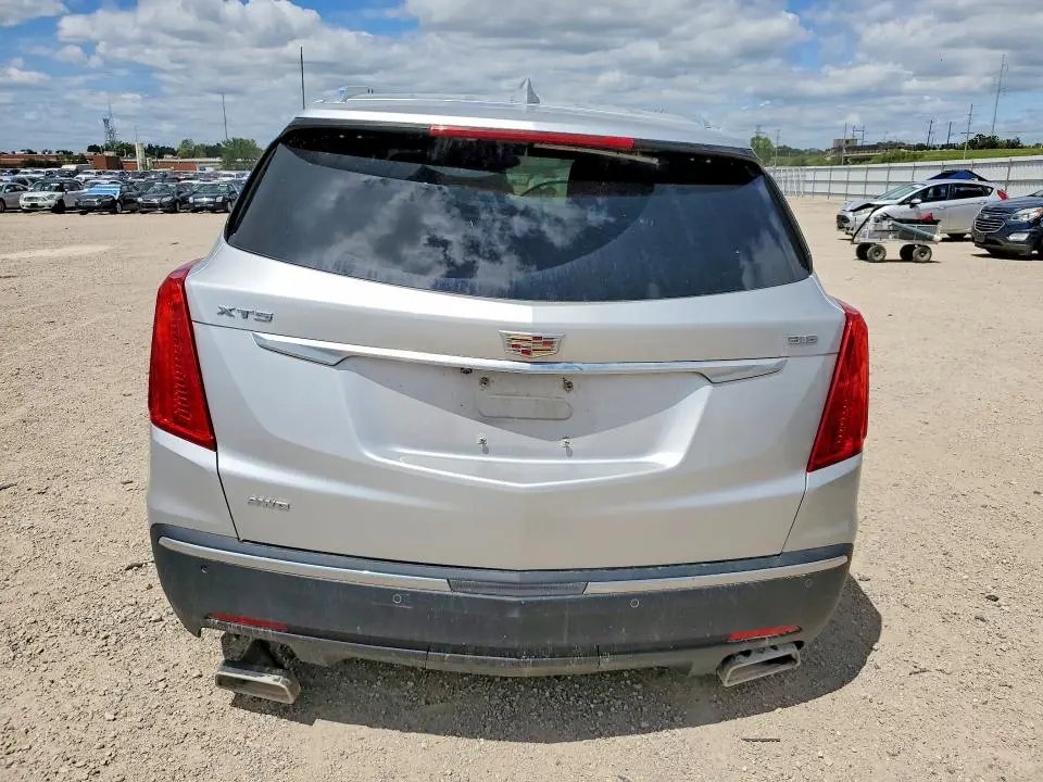 2019 CADILLAC XT5 LUXURY  