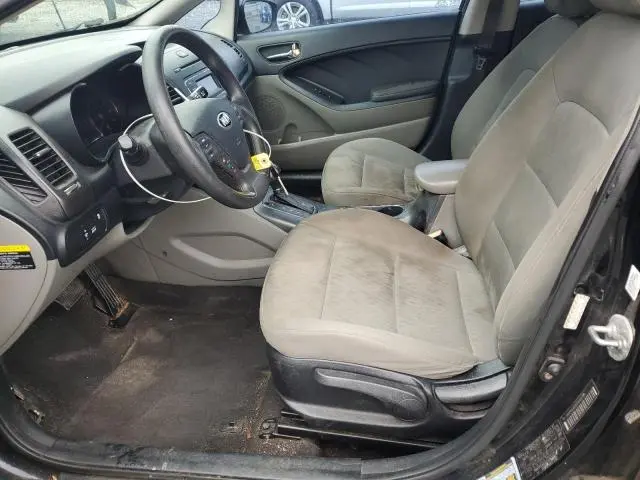 2016 KIA FORTE LX  