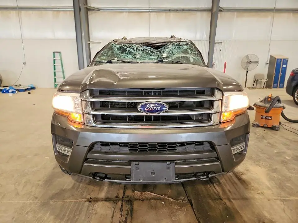 2017 FORD EXPEDITION XLT  