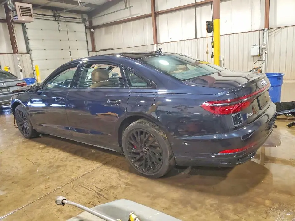 2021 AUDI A8 L E  