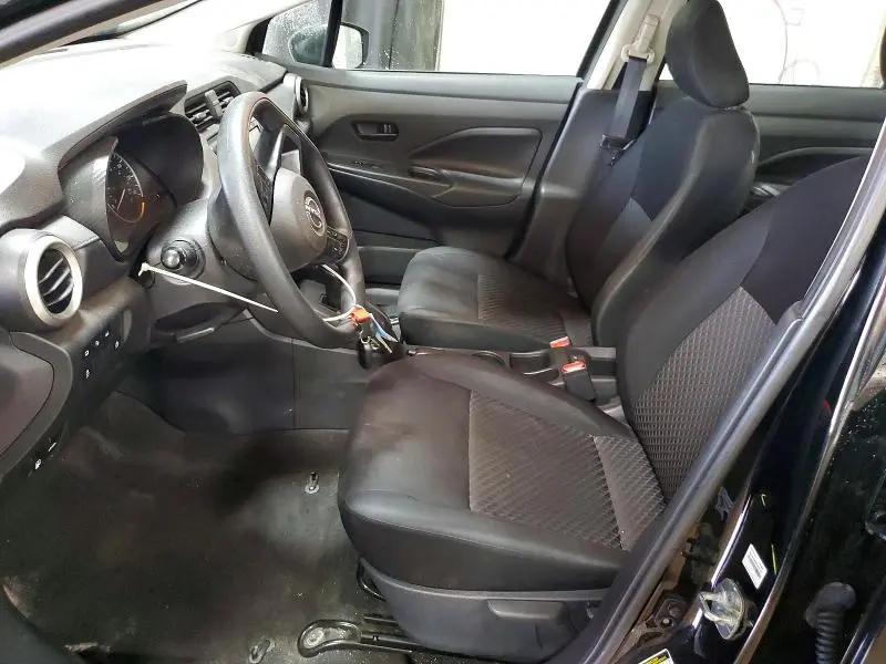 2023 NISSAN VERSA S  