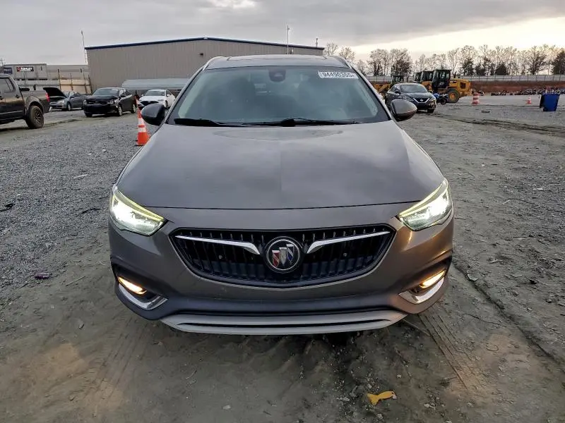 2018 BUICK REGAL TOURX ESSENCE  