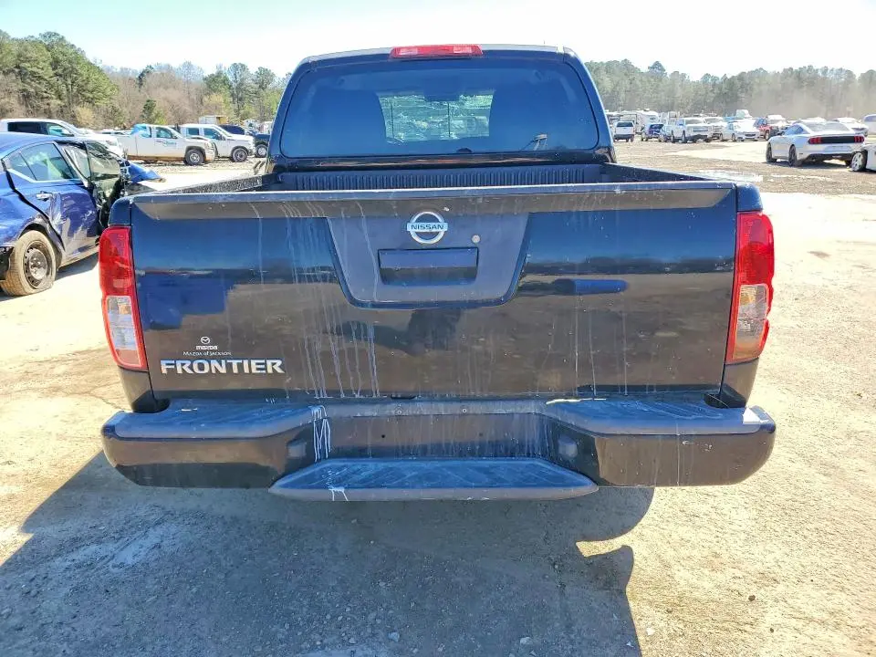 2018 NISSAN FRONTIER S  