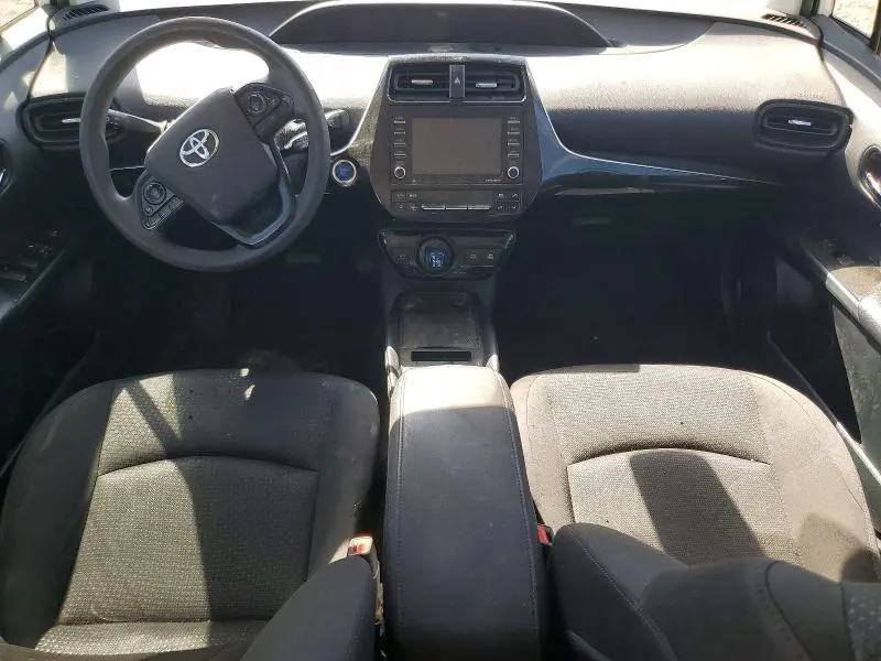 2021 TOYOTA PRIUS LE  