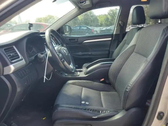 2014 TOYOTA HIGHLANDER LE  