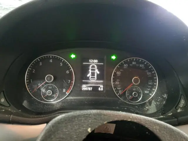 2012 VOLKSWAGEN PASSAT SE  