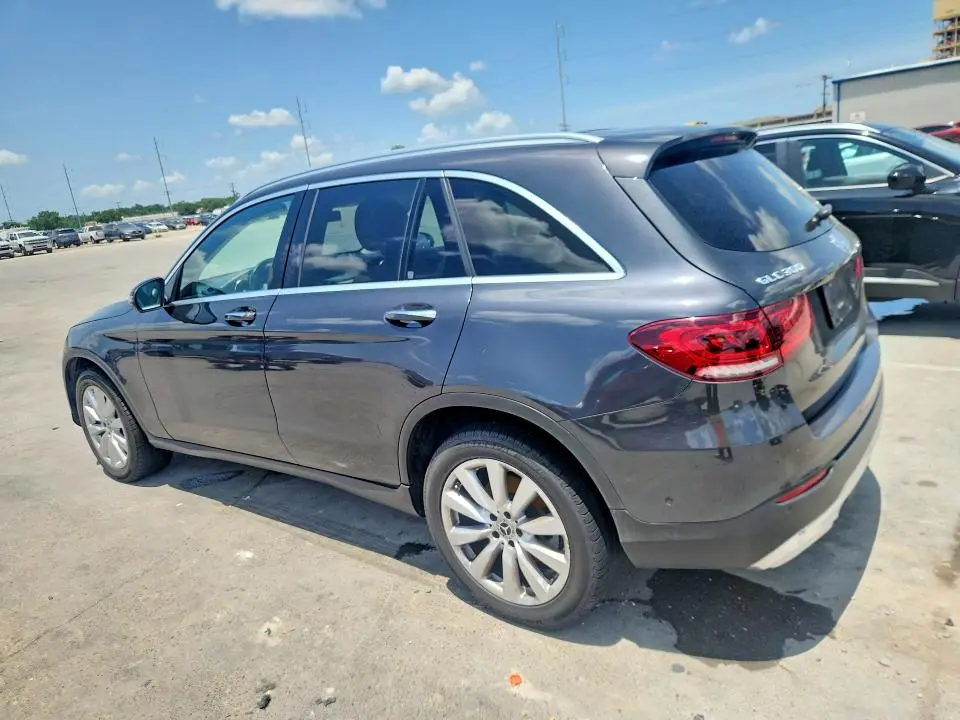 2020 MERCEDES-BENZ GLC 300  