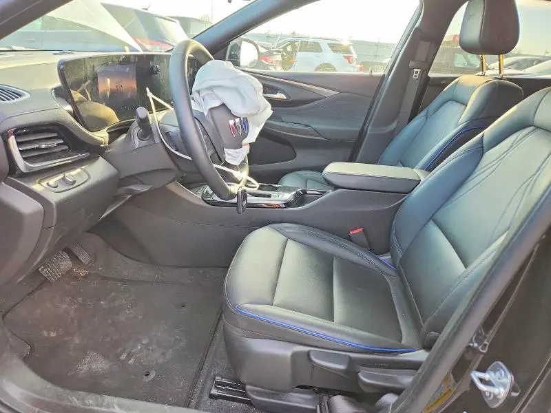 2024 BUICK ENVISTA SPORT TOURING  