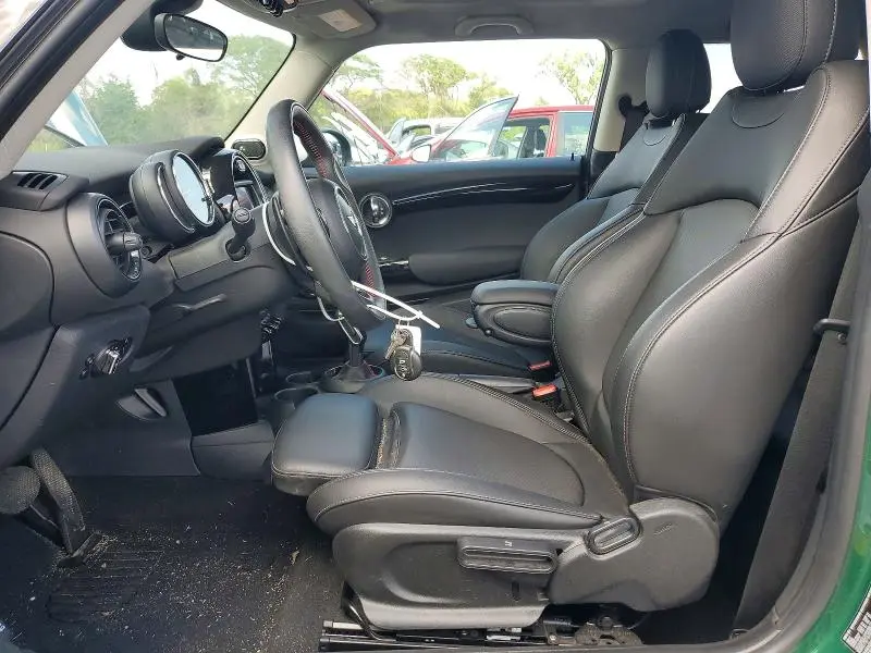 2020 MINI COOPER S  