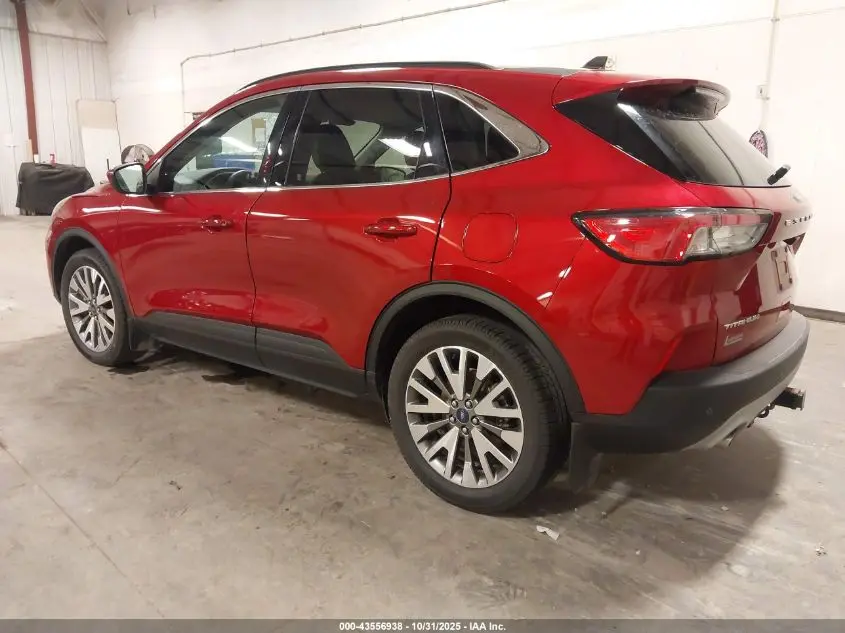 2022 FORD ESCAPE TITANIUM