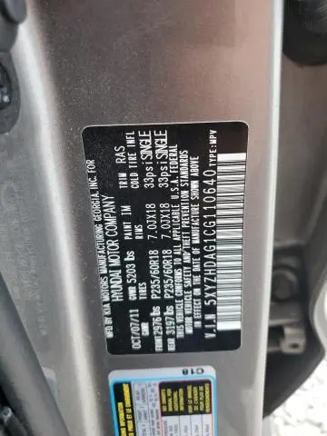 2012 HYUNDAI SANTA FE SE  