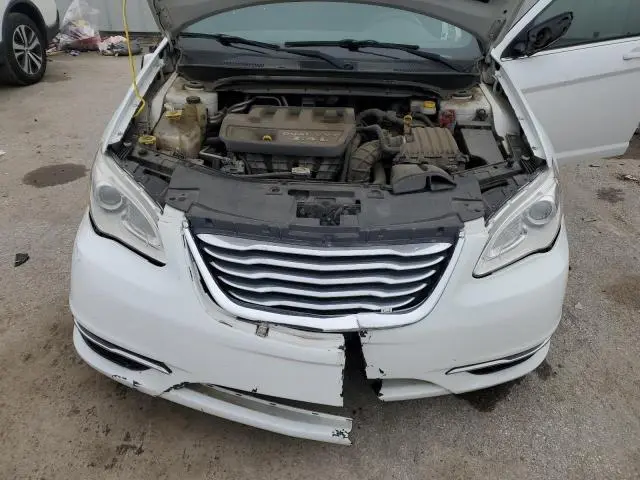 2014 CHRYSLER 200 LX  