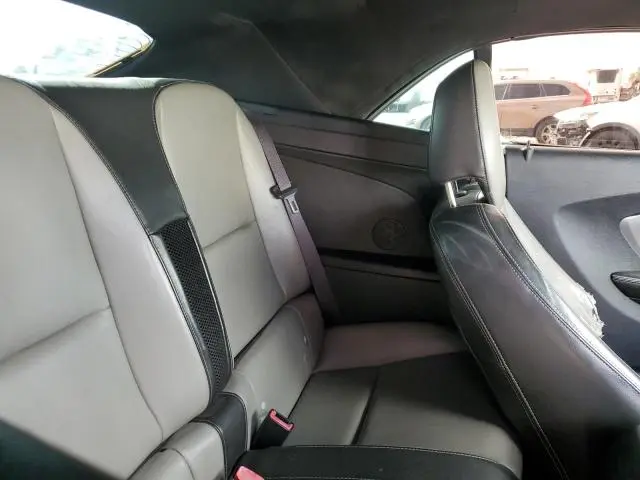 2011 CHEVROLET CAMARO LT  