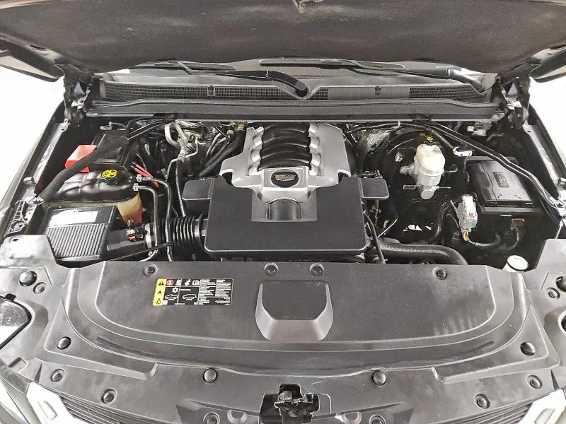 2017 CADILLAC ESCALADE LUXURY  