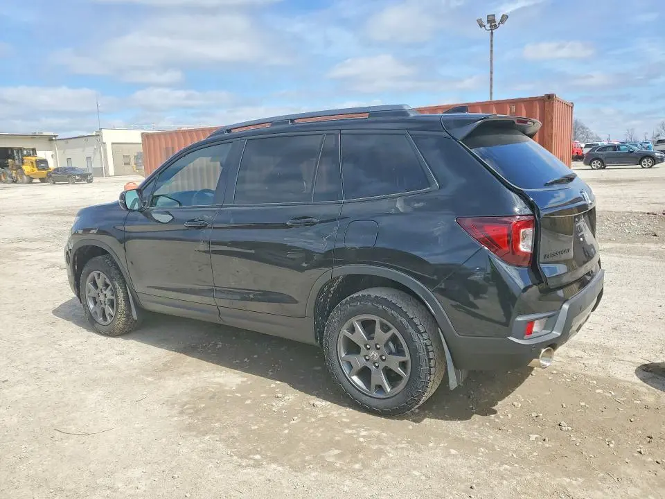 2025 HONDA PASSPORT TRAIL SPORT  